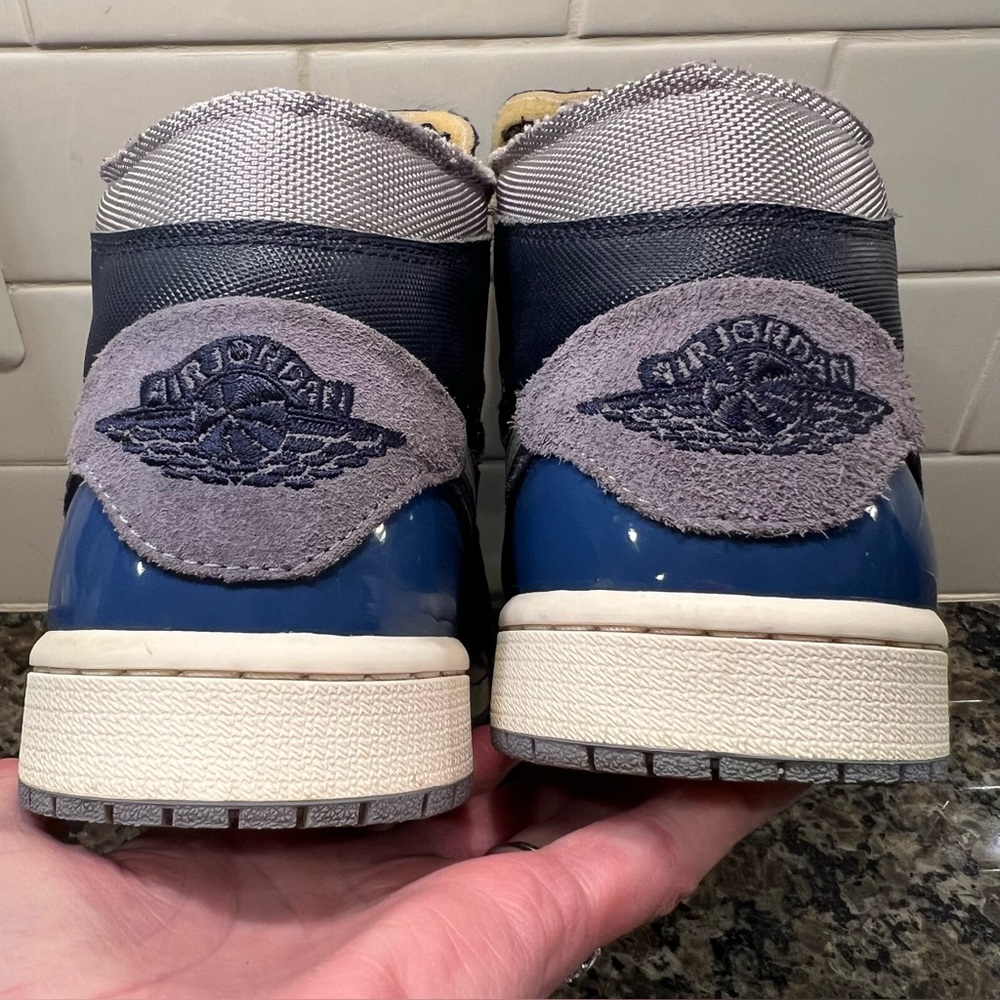 NIKE Air Jordan 1 Mid SE Craft Obsidian DR8868-400 Basketball Mens Size 7.5 - Picture 12 of 13